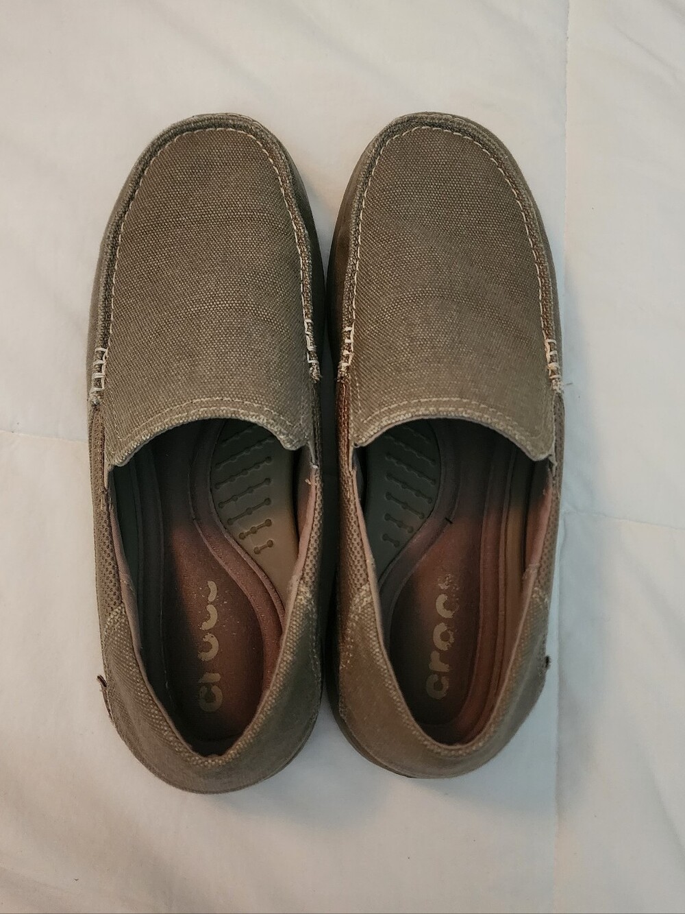 Crocs Santa Cruz Men’s Slip-On Canvas Loafers in Olive Brown